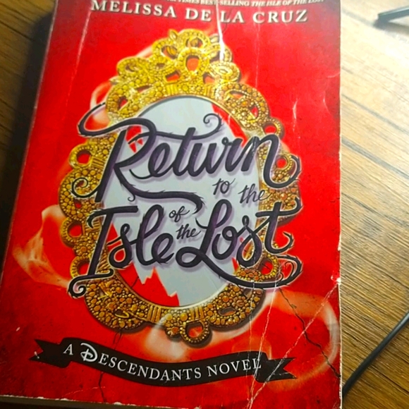 The isle of the lost chapter book - Picture 1 of 4